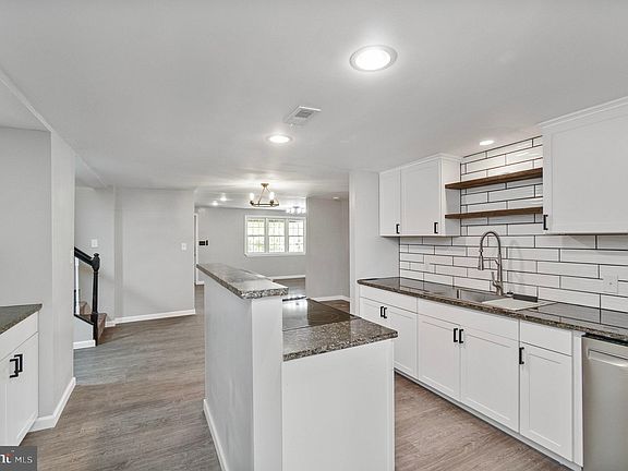 5th image of 33 Paynes Ln