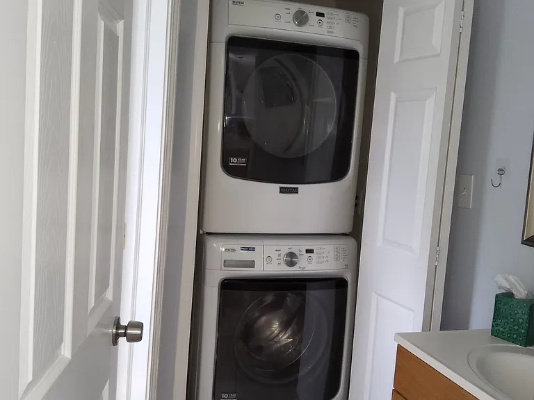23 Plymouth Pl #1 — Photo 4