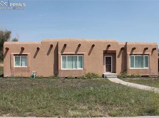 9314 Bur Oak Ln, Colorado Springs, CO 80925