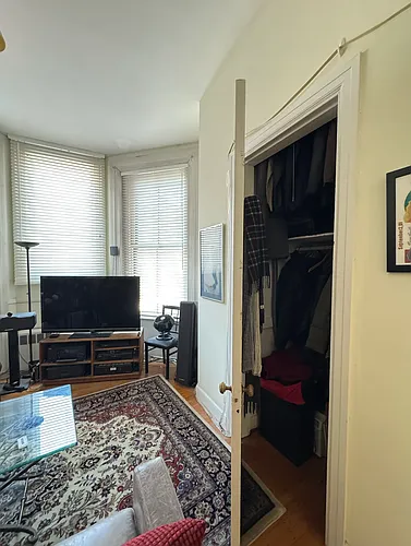 249 Commonwealth Ave Photo 1