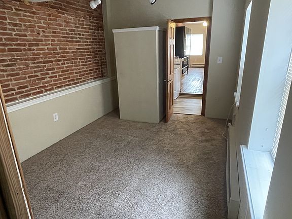 5th image of 2420 Fait Ave #2