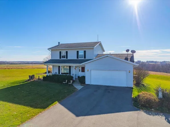 1261 County Road Z, Mount Horeb, WI 53572
