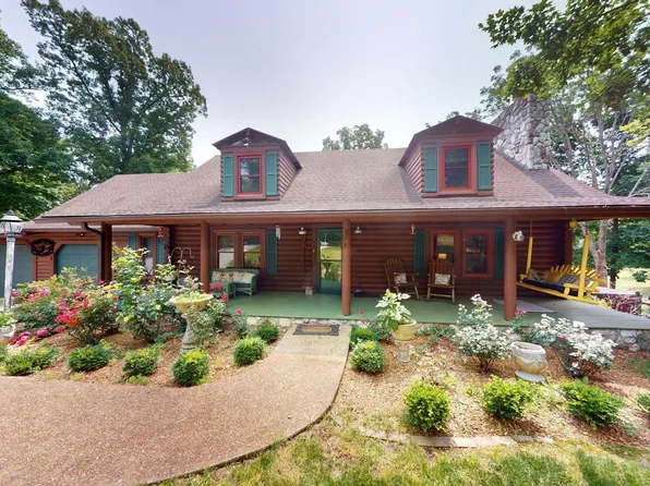 956 Autumn Ln, Gilbertsville, KY 42044