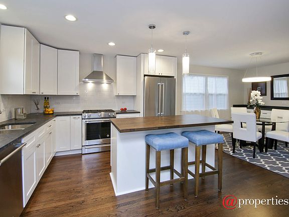Kitchen / Breakfast Room