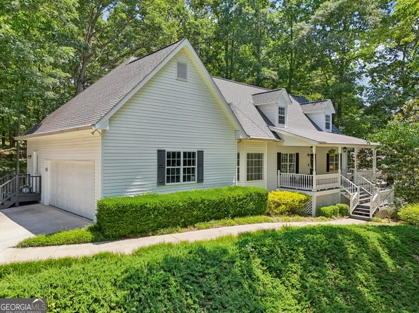 4335 Oak Creek Dr, Gainesville, GA 30506