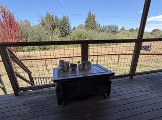 71 Sparkes Rd, Sebastopol, CA 95472