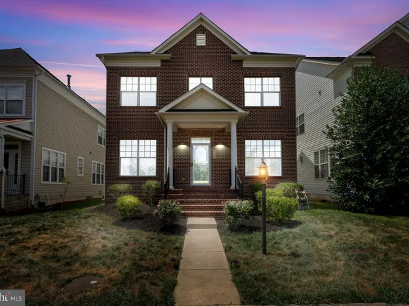 9628 Tarvie Cir, Bristow, VA 20136