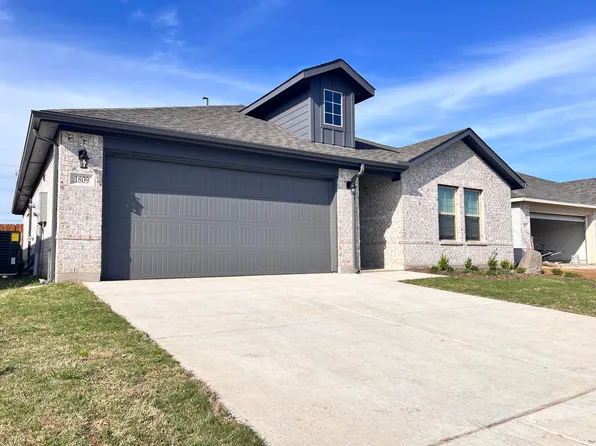 1809 Briar Rose Dr, Denton, TX 76207