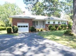 2025 Forest Dr, Camden, SC 29020