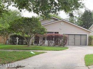 663 Purcell Dr, Jacksonville, FL 32221