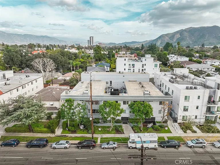 4406 Cahuenga Blvd #109A — Photo 14