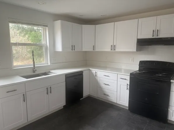 606 Grant Ln SW #B, Olympia, WA 98512