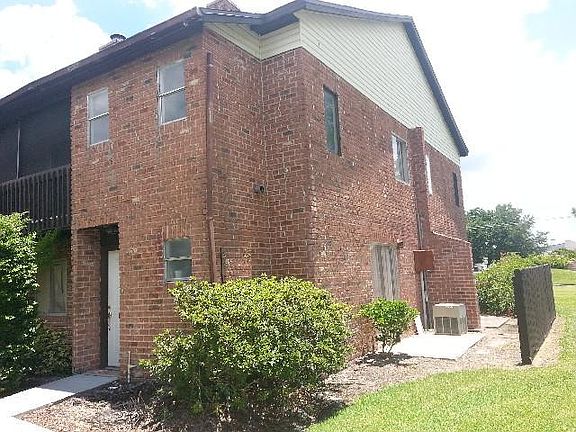 2nd image of 2315 Huntington Green Ct #1