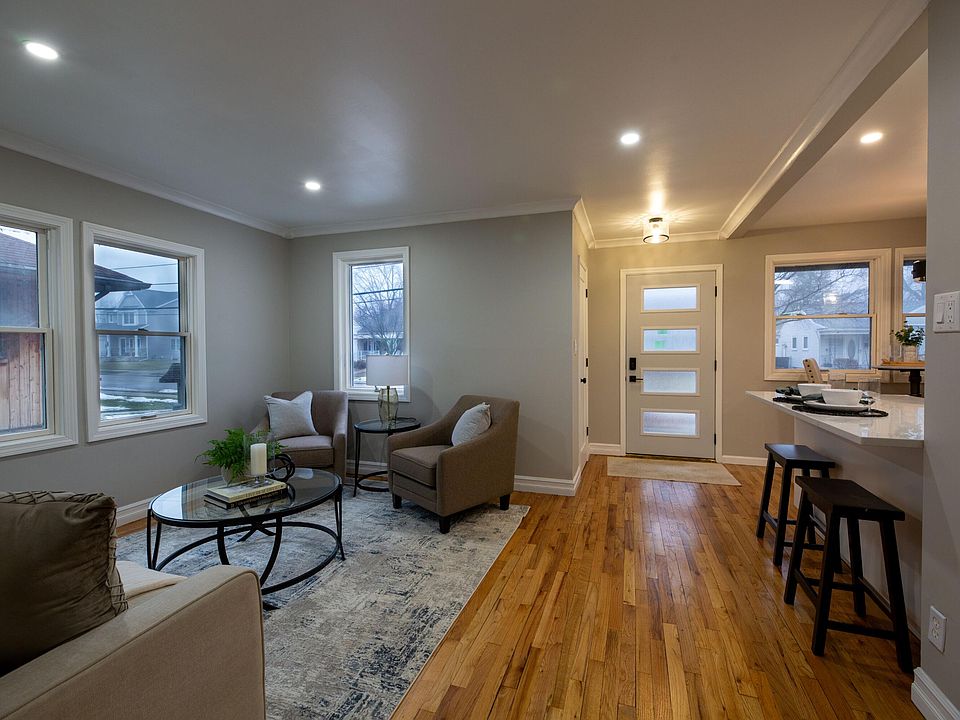 2679 Oxford Rd, photo 5