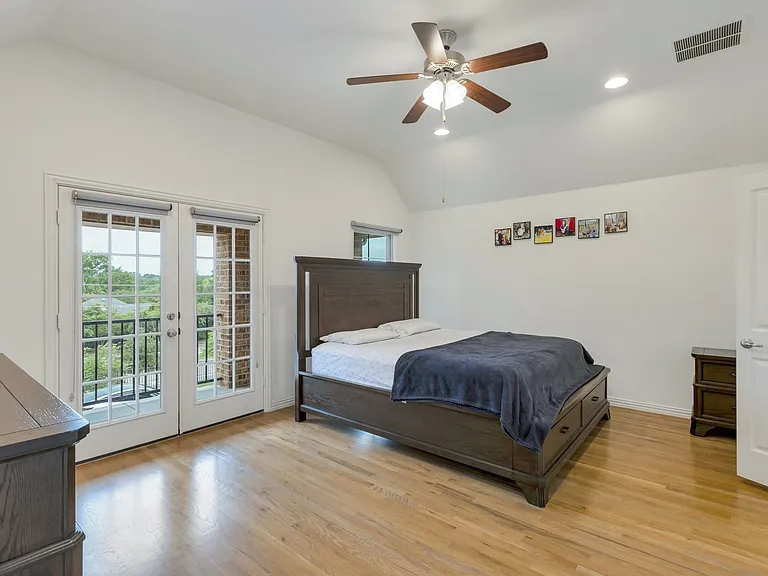 2464 Castle Ridge Dr — Photo 9
