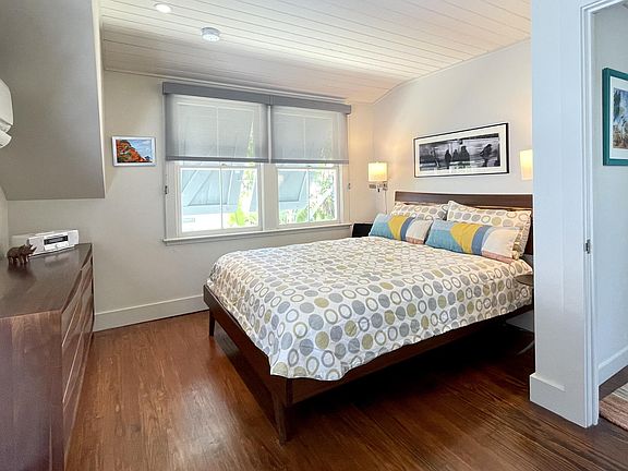 5th image of 1317 Olivia St