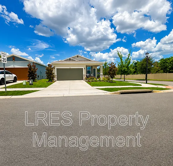 3130 Amaranth St — Photo 2