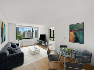 1 Columbus Pl APT N19B, New York, NY 10019
