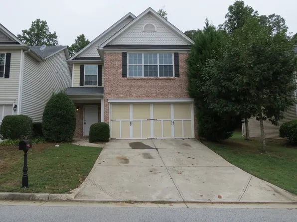 737 Shadow Lakes Dr, Lithonia, GA 30058
