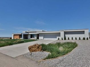 403 S Meadow Lark Dr, Lethbridge County, AB T1J5R8