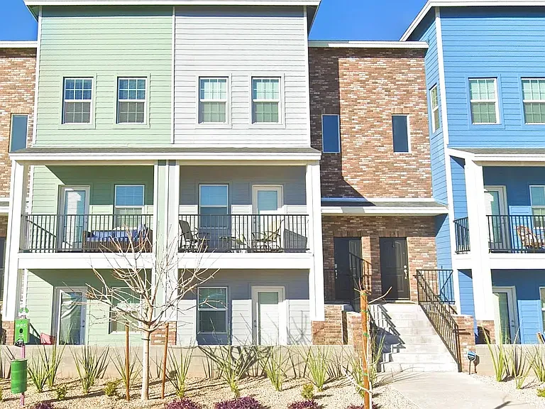 3434 N Longview Ave #11 — Photo 30