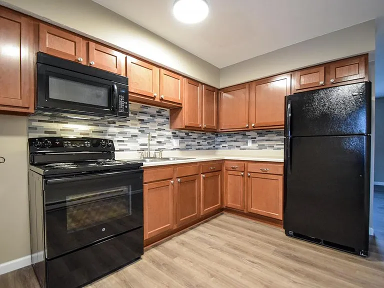 3445 Lilac Ln #D — Photo 9