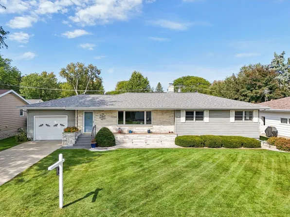 603 6th St, Waunakee, WI 53597