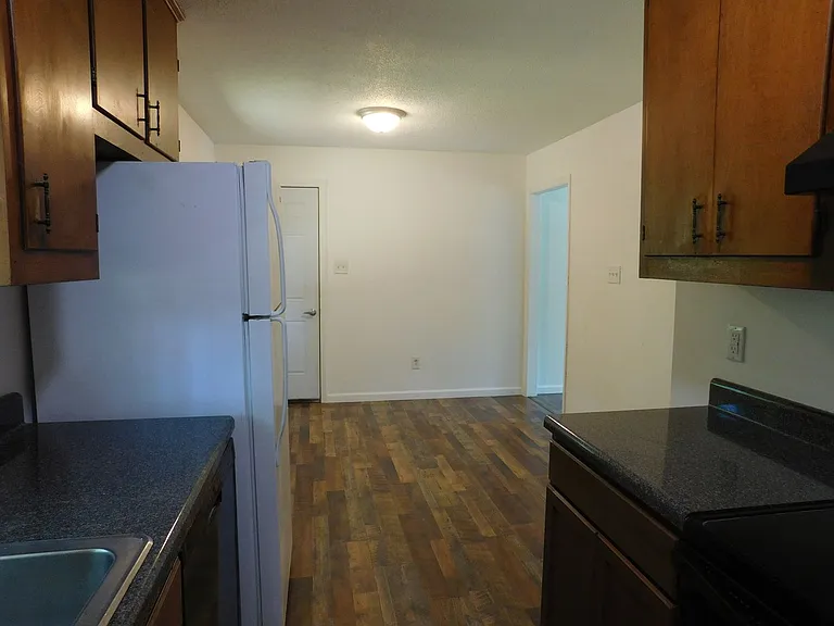 4004 Brandywine Dr — Photo 20