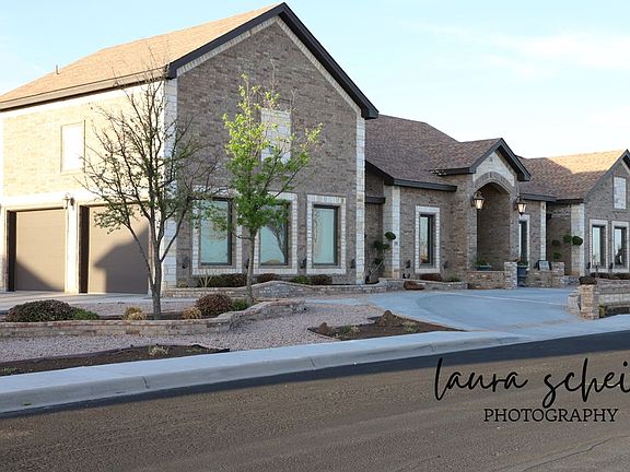 3rd image of 3 Maravilla Cir