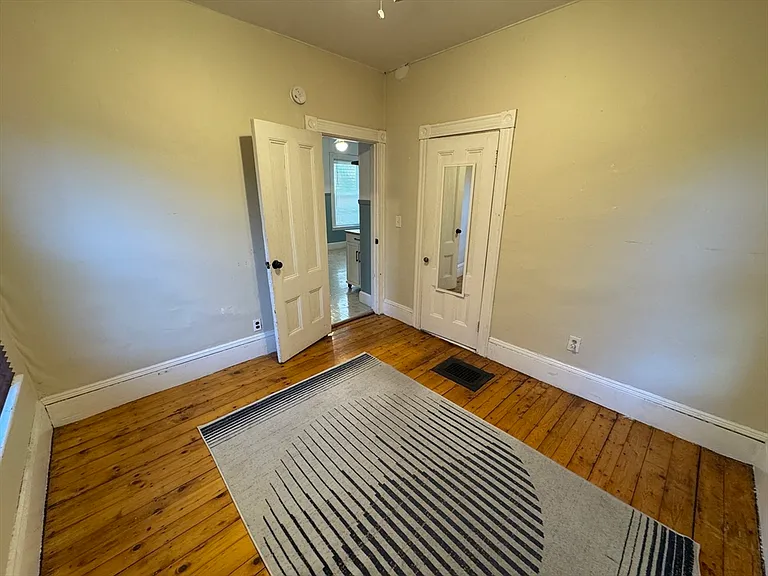 305 Highland Ave #2 — Photo 9