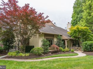 1 High Gate Ln, Blue Bell, PA 19422