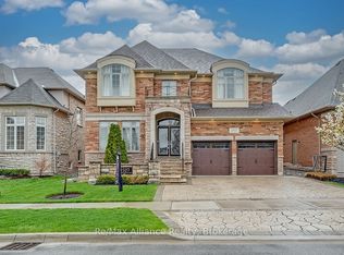 1527 Arrowhead Rd, Oakville, ON L6H7V6