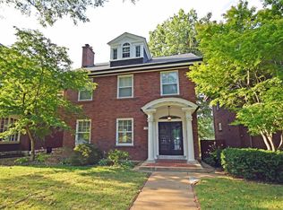 7140 Pershing Ave, Saint Louis, MO 63130