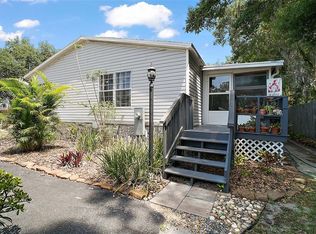 13137 Kansas Ave, Astatula, FL 34705