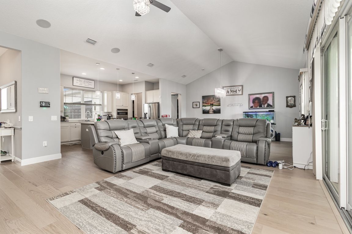 next background image