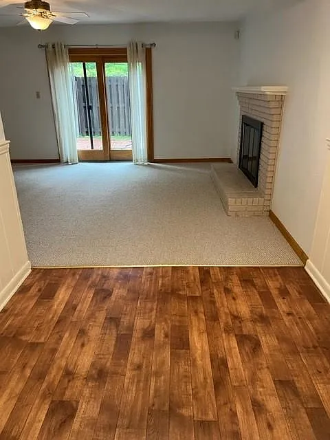 2 bed, 2.5 bath, 1292 sqft, $1,500 — Photo 2