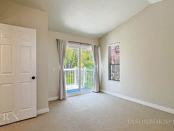 4th image of 15327 Braun Ct