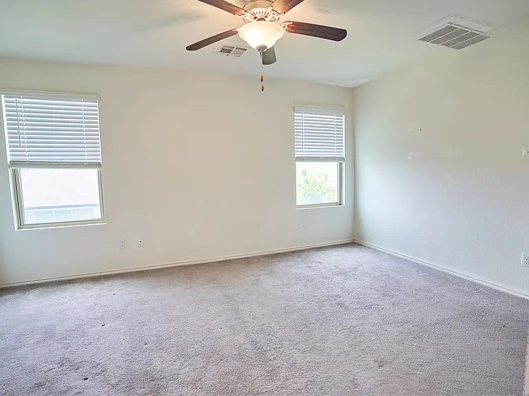 105 Comet Dr — Photo 7