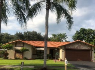 11363 SW 55th St, Cooper City, FL 33330