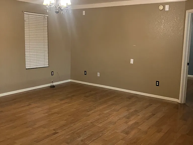 4502 Alleeta Dr — Photo 5