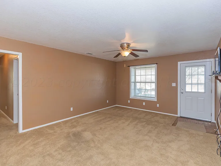 14275 S FM 1541 — Photo 3