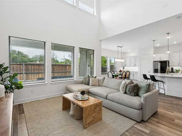 3433 Rosebud Park Ln, Dallas, TX 75229