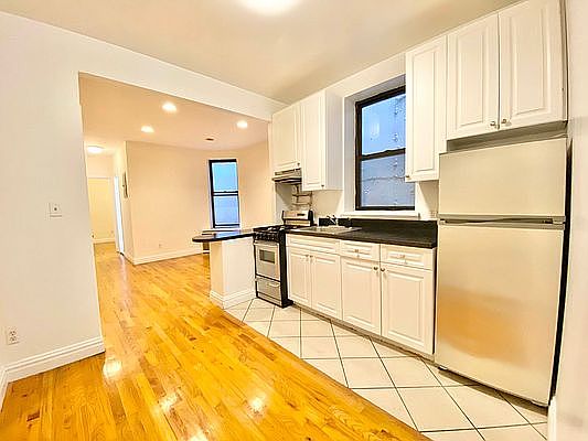 1st image of 243 W 107th St #4E1