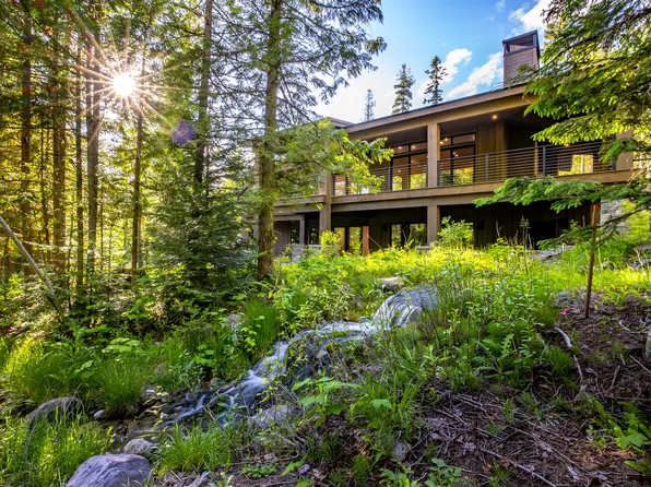 92 Woodlandstar Cir, Whitefish, MT 59937