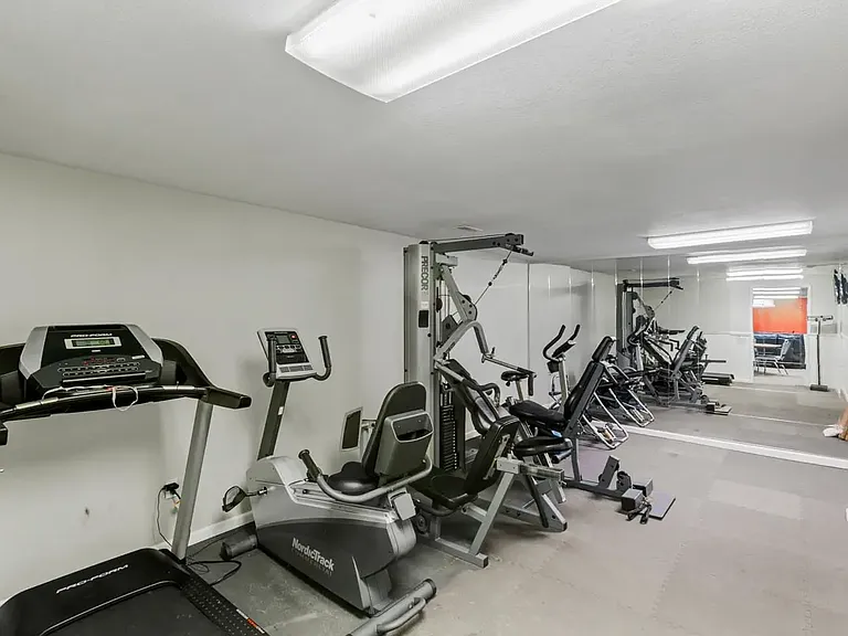 436 Selkirk Dr #436 — Photo 10