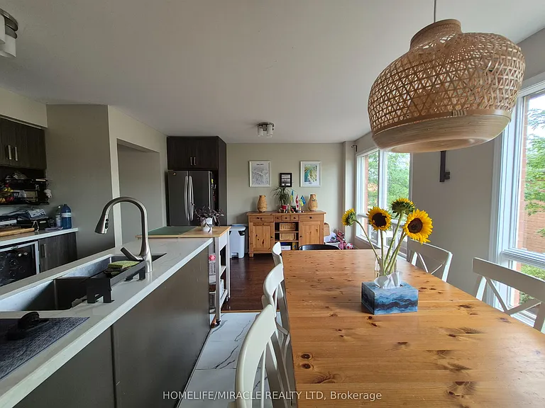 2237 Prescott Pl — Photo 12