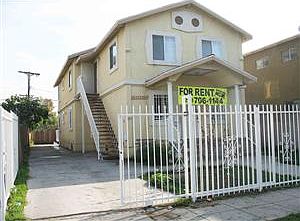 2nd image of 9316 S Figueroa St