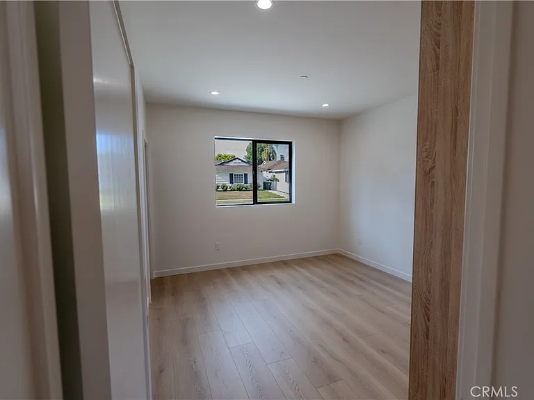 13500 Bessemer St — Photo 7