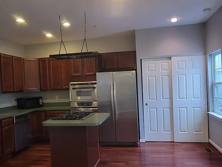 1533 S Rambling Way — Photo 40