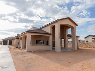 4631 Mesa Rico Dr, Las Cruces, NM 88011